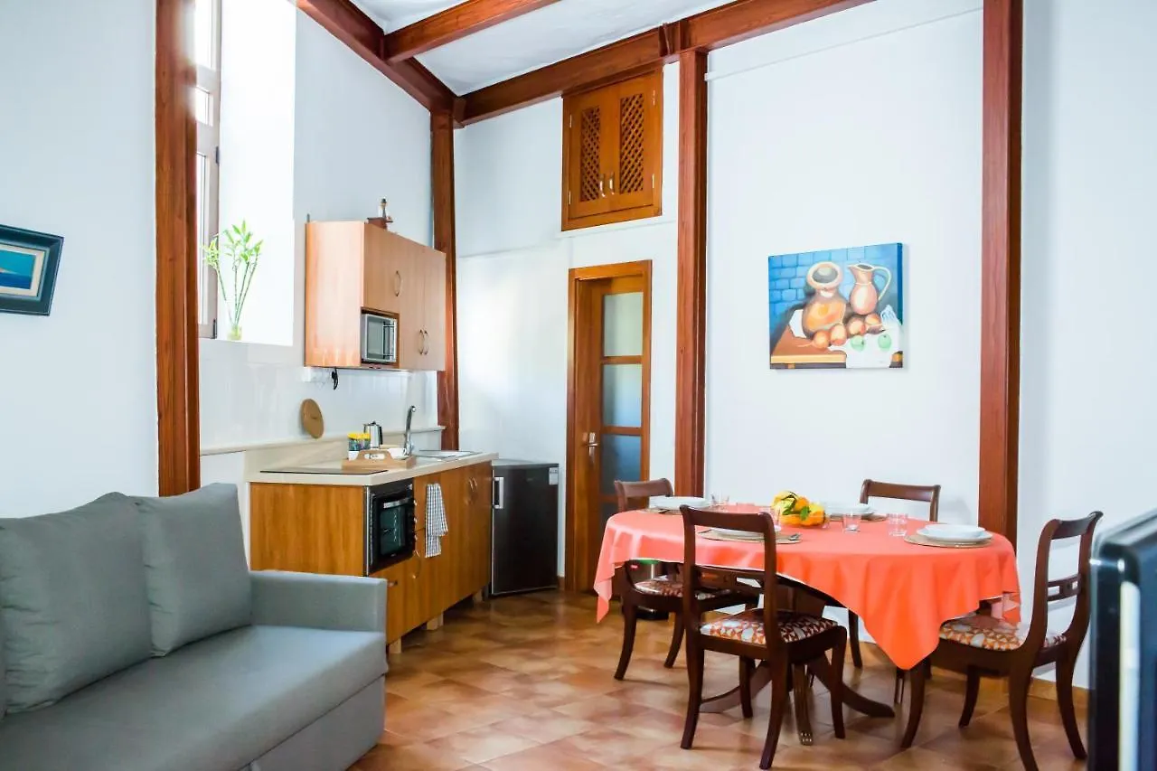 Casa Rural Encarna Vega de San Mateo 0*,  Espagne
